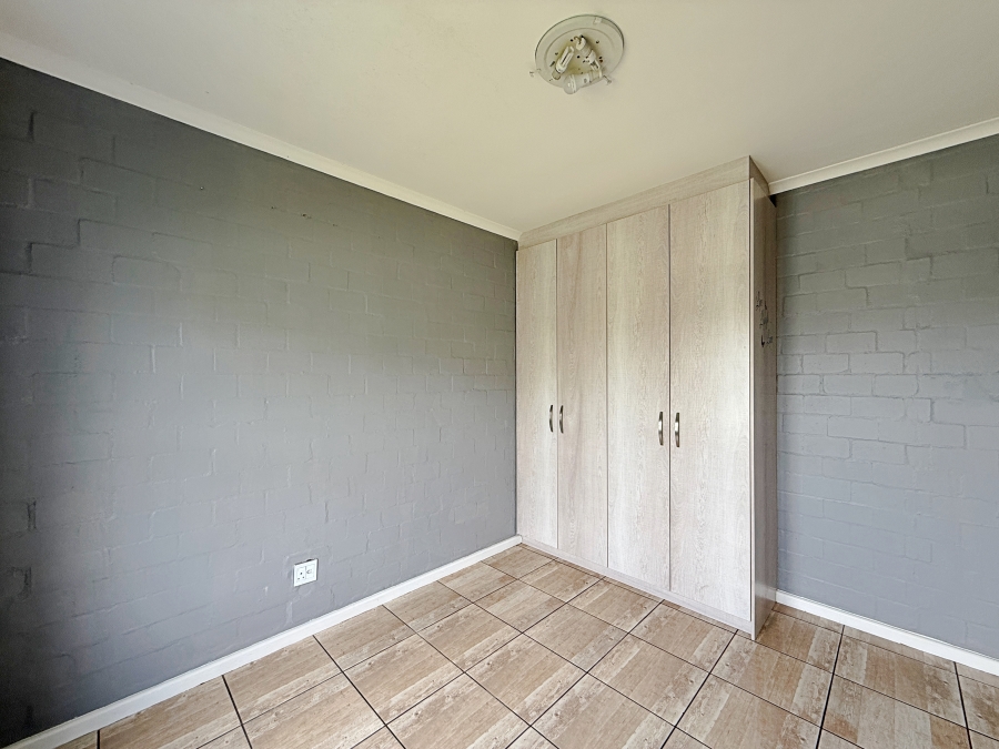 To Let 3 Bedroom Property for Rent in Blue Lagoon Western Cape